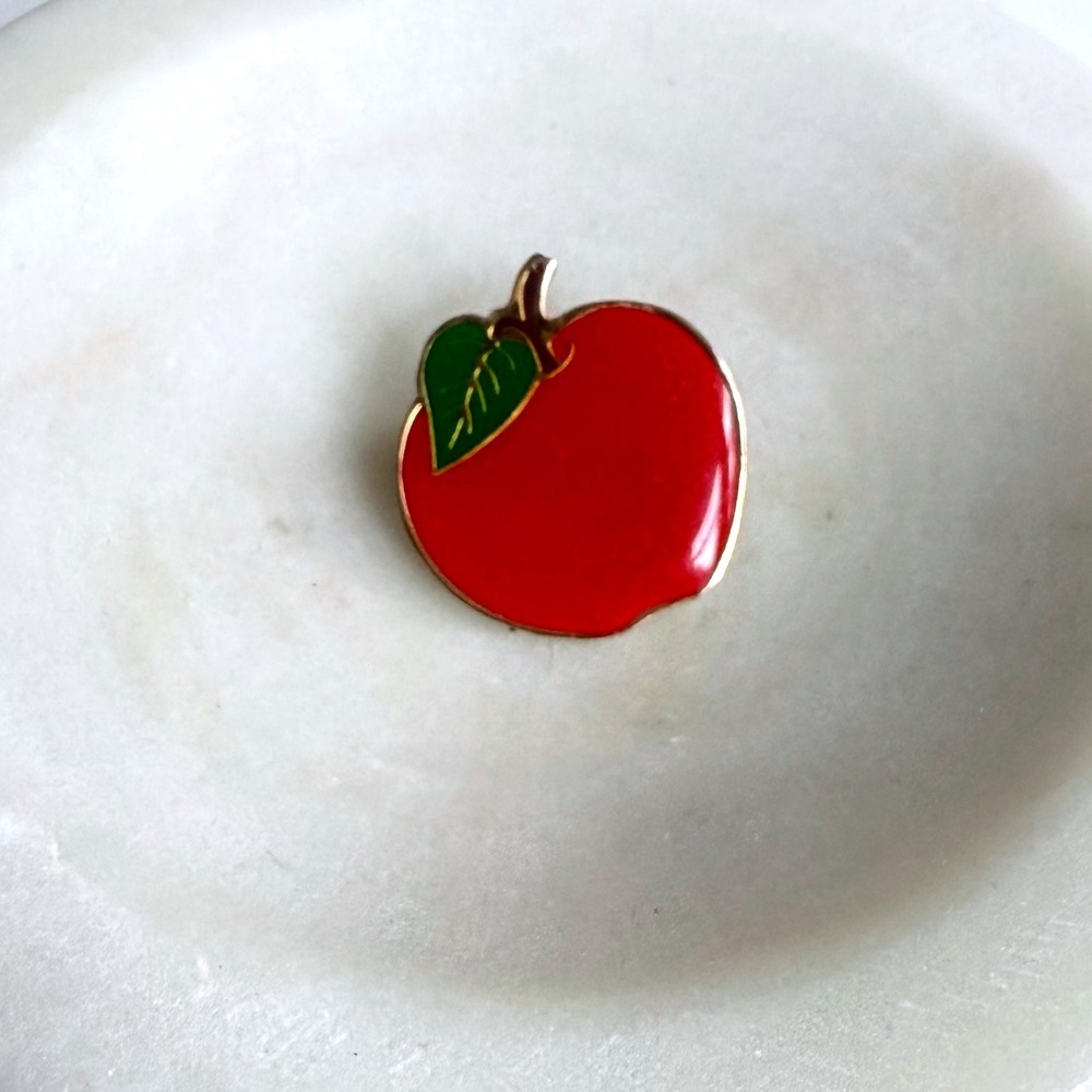 Vintage Apple Pin Red Fruit Enamel Teacher Gift Lapel Accessory Cottagecore 90s